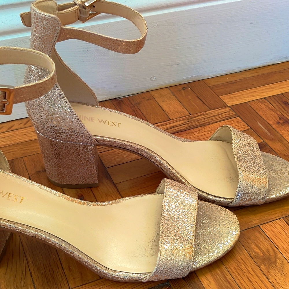 Metallic block heels